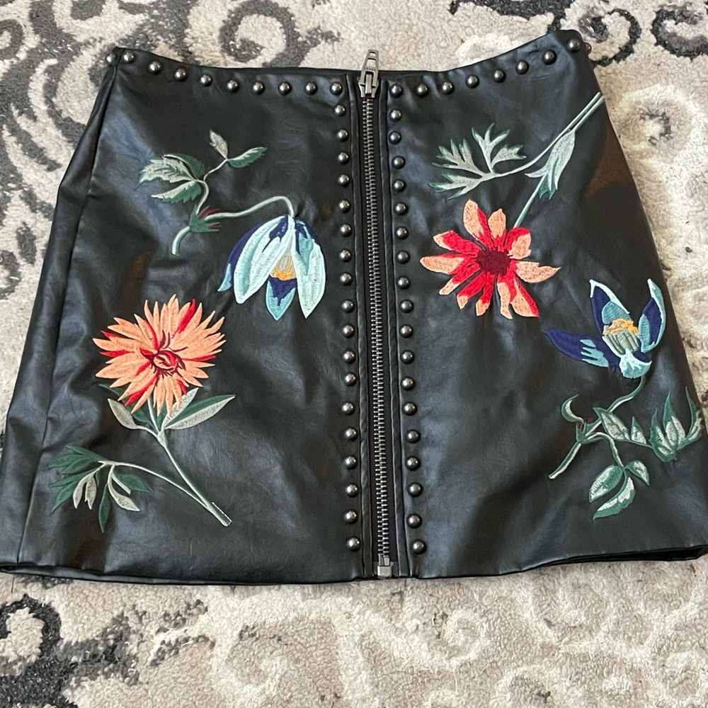 Rowen skirt